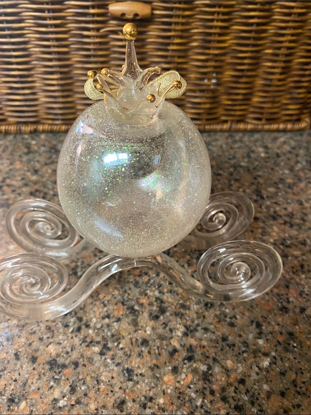 Vintage 22K Gold Hand Sculpted Glass Cinderella Carriage - Good Condition - Picture 3 of 5